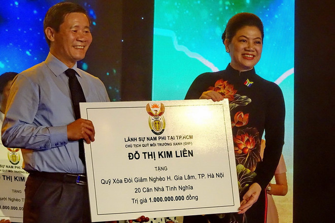 Thành phố Hồ Chí Minh: Kỷ niệm 24 năm Ngày quốc khánh Nam Phi ảnh 1