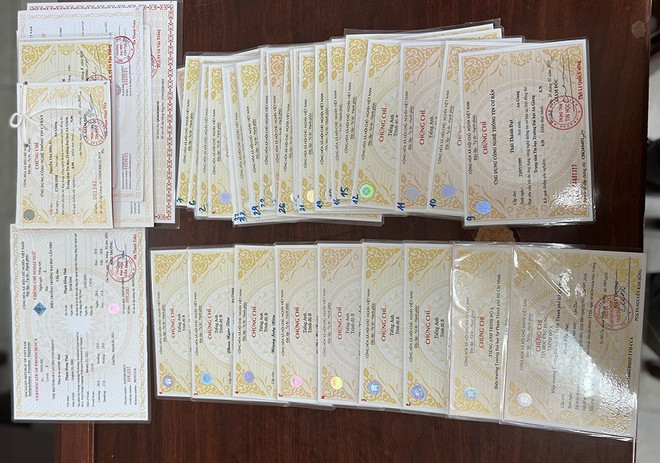 An Giang: Bắt tạm giam thêm 1 đối tượng làm giả văn bằng, chứng chỉ ảnh 1