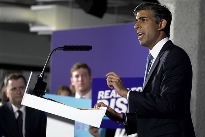 Bài toán kinh tế hóc búa dành cho thủ tướng sắp tới của Anh ảnh 1