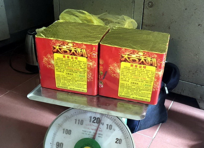 Bắc Kạn bắt giữ 3 đối tượng vận chuyển trái phép pháo nổ ảnh 1