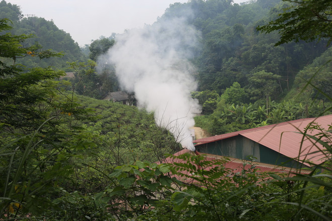 Người dân bức xúc vì cơ sở sản xuất than sinh học gây ô nhiễm ảnh 1