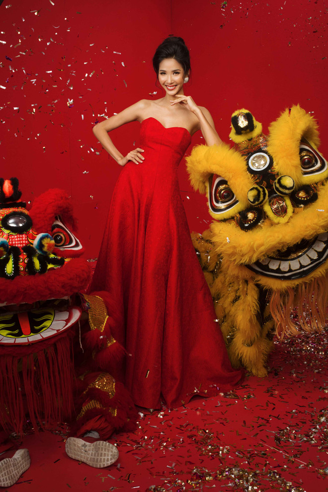 Top 3 Hoa hậu Hoàn vũ Việt Nam 2017 'đỏ rực' mừng Xuân mới ảnh 3