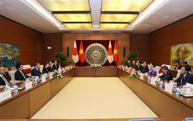 Chủ tịch Quốc hội hội kiến Thủ tướng Nhật Bản Suga Yoshihide ảnh 2