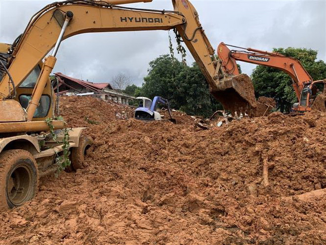 40 giờ nỗ lực tìm kiếm 22 chiến sỹ bị vùi lấp ở Quảng Trị ảnh 2