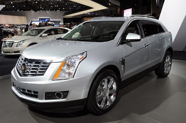 GM báo lỗi xe Cadillac SRX đời 2013 do vấn đề tăng tốc ảnh 1