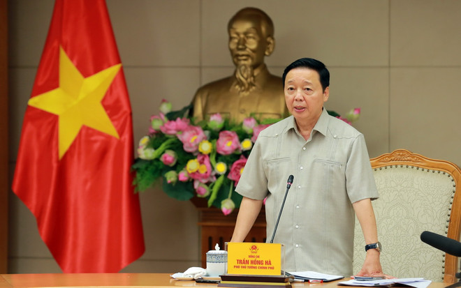 Phó Thủ tướng Chính phủ Trần Hồng Hà phát biểu kết luận cuộc họp. (Ảnh: Diệp Trương/TTXVN) ttxvn_pho thu tuong tran hong ha.jpg