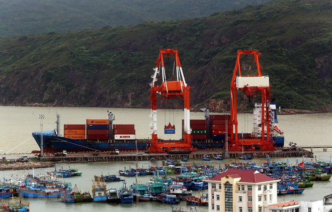 Cảng Quy Nhơn và kỳ vọng khơi thông cảng biển miền Trung ảnh 2