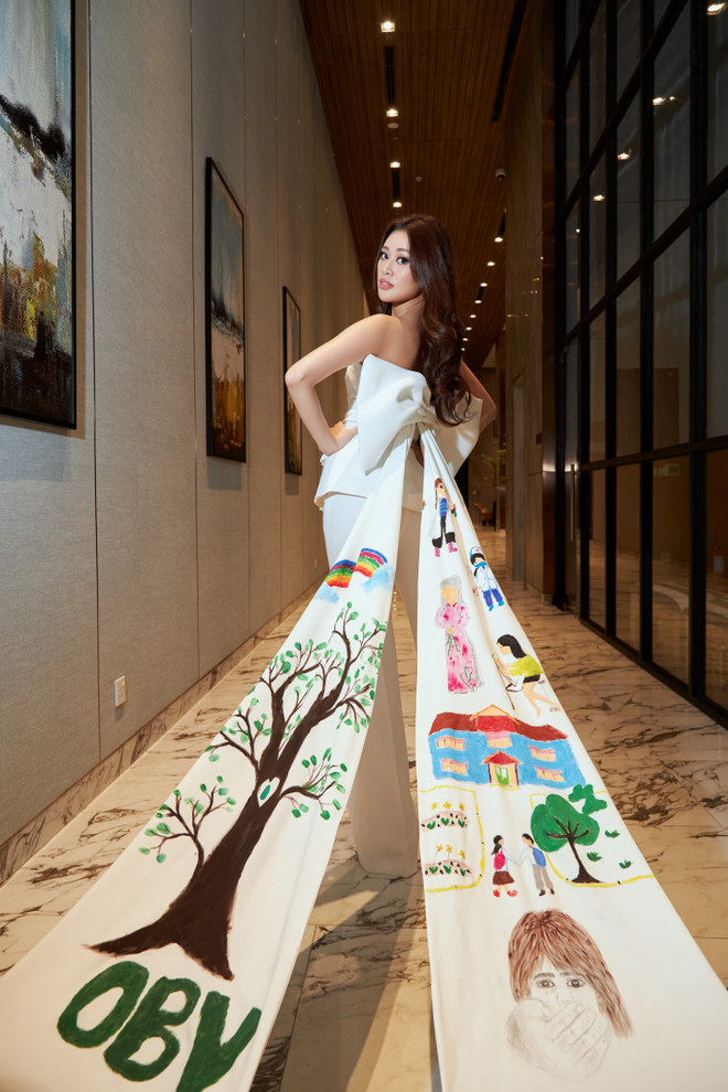 Miss Universe đặc biệt quan tâm dự án nhân ái của đại diện Việt Nam ảnh 1