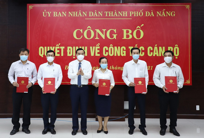 Đà Nẵng: Điều động hàng loạt lãnh đạo các sở, ngành sang HĐND ảnh 1