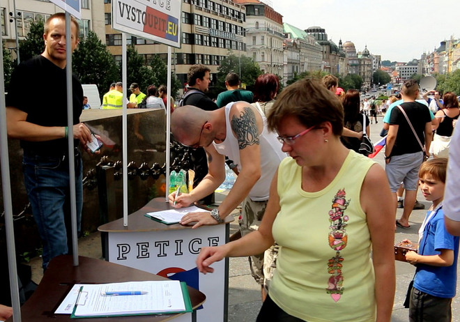 Phần lớn các chính đảng Séc phản đối nước này rời khỏi EU ảnh 1