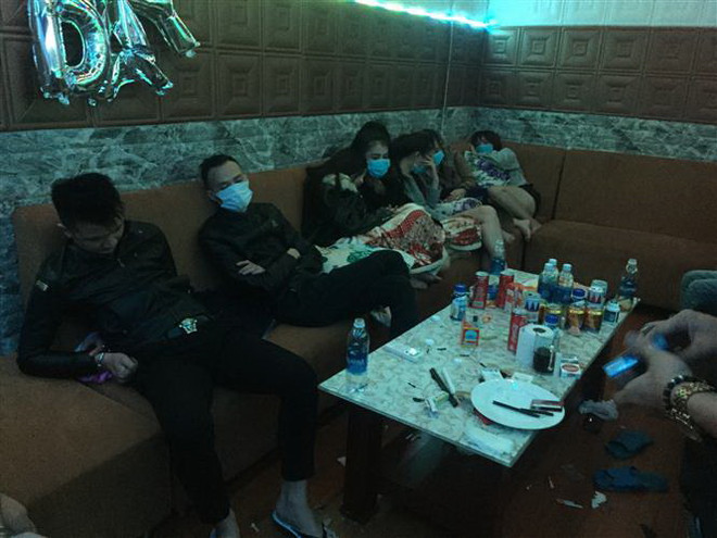 Phát hiện 21 thanh niên dương tính với chất ma túy trong nhà nghỉ ảnh 1