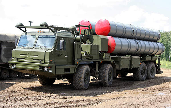 Ấn Độ sẽ tiếp nhận tên lửa S-400 Triumph của Nga từ năm 2020 ảnh 1