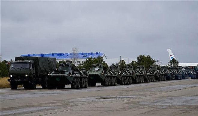 Lữ đoàn giữ hòa bình số 15 được cử tới Armenia (Nguồn:TTXVN) Nga điều thêm 18 máy bay vận tải chở quân đến Armenia ảnh 1