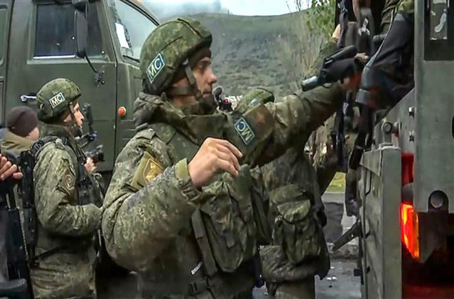 Nga, Armenia và Azerbaijan kêu gọi hợp tác khôi phục khu vực xung đột ảnh 1