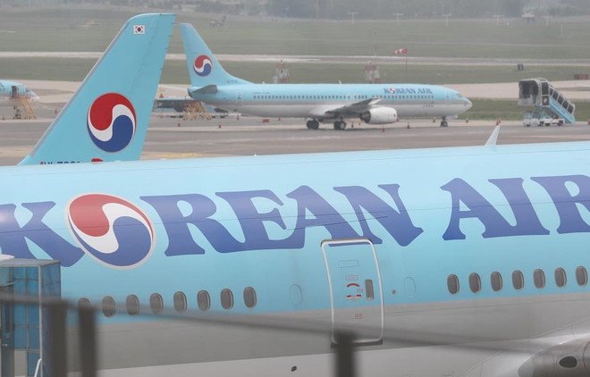 Korean Air thông báo sẽ mua lại Asiana Airlines với giá 1,6 tỷ USD ảnh 1