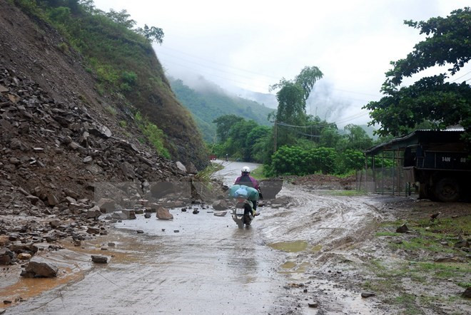 Nguy cơ lũ quét và sạt lở đất đặc biệt cao tại vùng núi phía Bắc ảnh 1