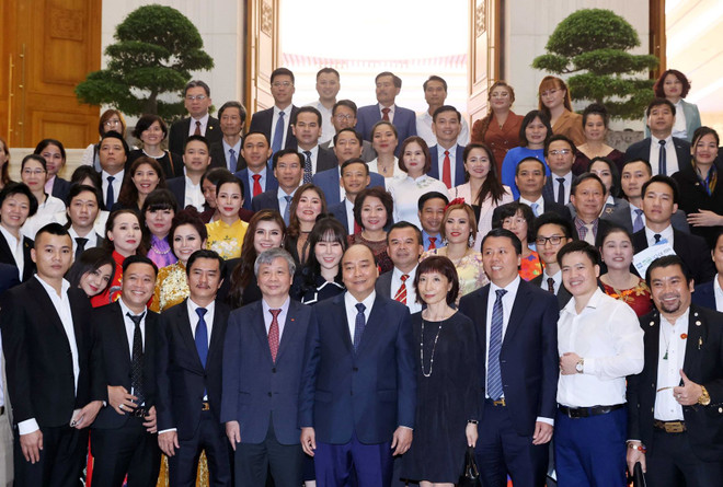 Thủ tướng Nguyễn Xuân Phúc: Chính phủ luôn sát cánh với doanh nghiệp ảnh 2