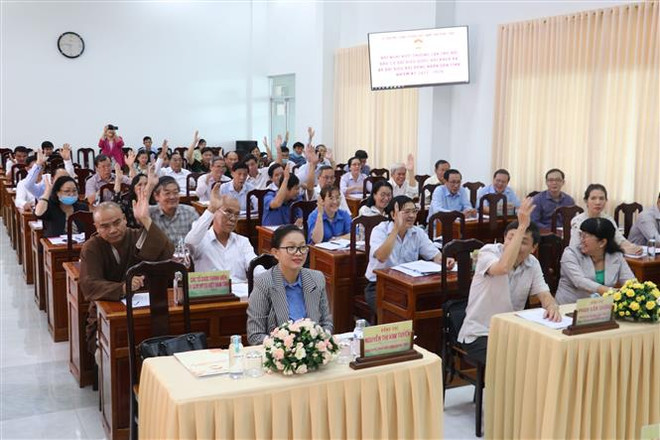 Ủy ban Mặt trận Tổ quốc Việt Nam tỉnh Đồng Tháp tổ chức Hội nghị hiệp thương lần thứ hai. (Ảnh: Nguyễn Văn Trí/TTXVN) Thêm nhiều địa phương thỏa thuận xong danh sách sơ bộ người ứng cử ảnh 1
