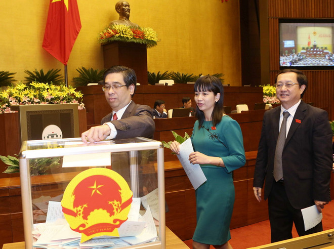 Tiến hành phê chuẩn bổ nhiệm 3 Phó Thủ tướng và các bộ trưởng ảnh 1