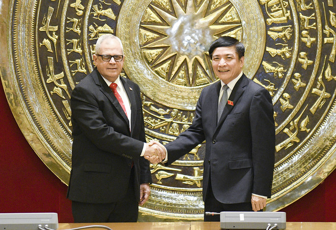 Cơ quan giúp việc Quốc hội hai nước Việt Nam-Cuba tăng cường hợp tác ảnh 1