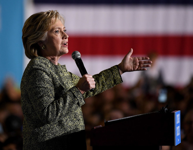 WikiLeaks công bố thêm 2.000 thư điện tử liên quan đến bà Hillary ảnh 1