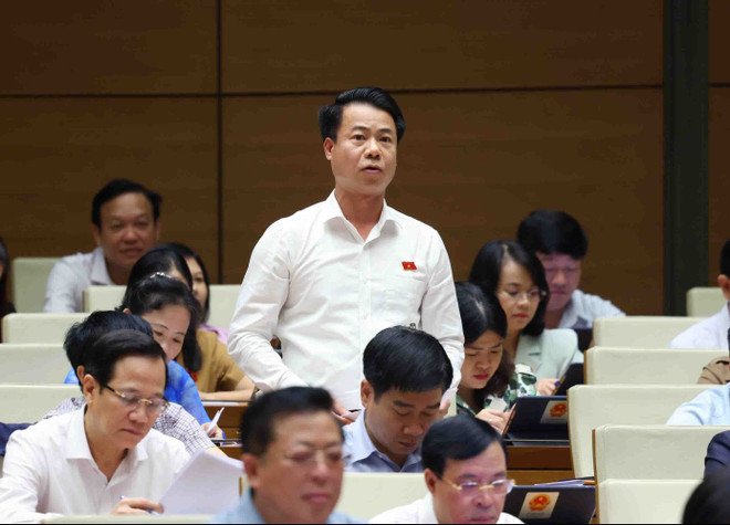 Đại biểu Hoàng Quốc Khánh, Đoàn đại biểu Quốc hội tỉnh Lai Châu. (Ảnh: TTXVN) vna_potal_quoc_hoi_thao_luan_ve_ke_hoach_phat_trien_kinh_te_-_xa_hoi_va_ngan_sach_nha_nuoc_7400742.jpg