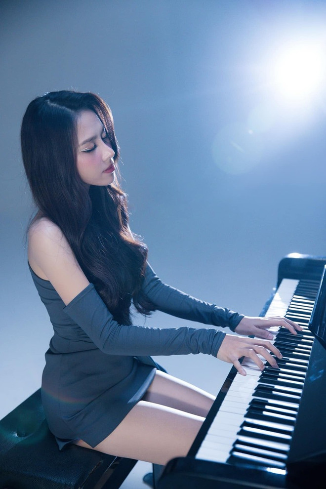 YEU LONG - HERA NGOC HANG (7).jpg
