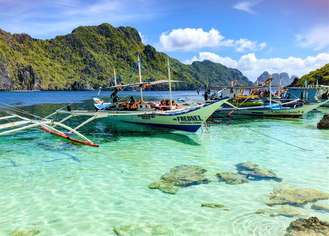 Biển xanh cát trắng Philippines. (Ảnh: CTV/Vietnam+) Philippines.jpg