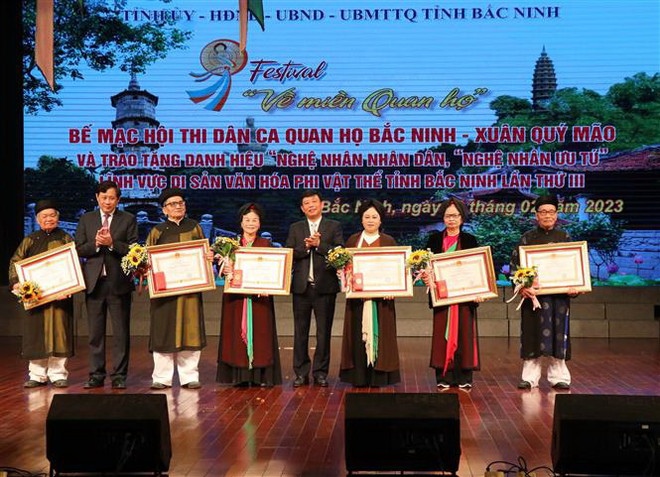 Nghệ nhân Nguyễn Thị Quýnh - người lan tỏa tình yêu quan họ Bắc Ninh ảnh 2