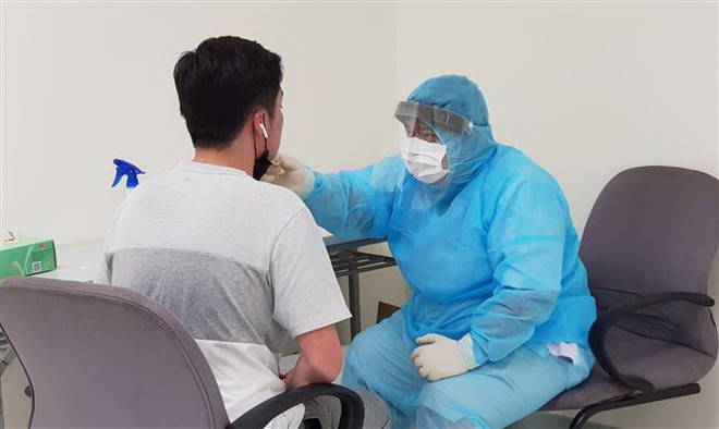 Người dân không nên tự ý sử dụng thuốc để điều trị COVID-19 ảnh 1