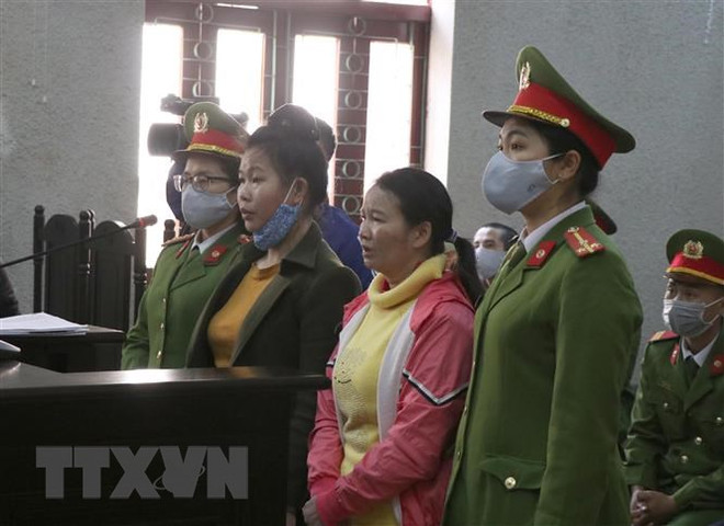 Điện Biên: Tiếp tục hoãn phiên tòa xét xử mẹ của nữ sinh giao gà ảnh 1