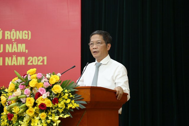 Ông Trần Tuấn Anh, Ủy viên Bộ Chính trị, Trưởng Ban Kinh tế Trung ương phát biểu chỉ đạo. (Nguồn: Ban Kinh tế Trung ương) Khối Doanh nghiệp TW nỗ lực thực hiện mục tiêu kép trong nửa cuối năm ảnh 1