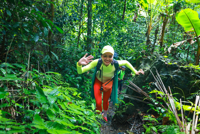 Thử thách 4 ngày 3 đêm thám hiểm tuyệt tác hang động Tú Làn ảnh 1