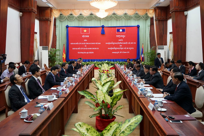 Công an Việt Nam-Lào phối hợp đấu tranh chống các loại tội phạm ảnh 2
