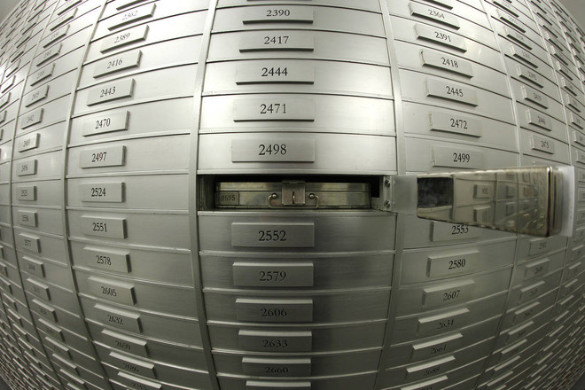 Thụy Sĩ công bố danh sách các tài khoản ngân hàng "chết" ảnh 1