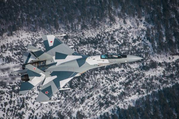 Trung Quốc xác nhận thỏa thuận mua chiến đấu cơ Su-35 của Nga ảnh 1