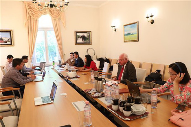 Tọa đàm trực tuyến nhân kỷ niệm 45 năm quan hệ Việt Nam-Đức ảnh 3