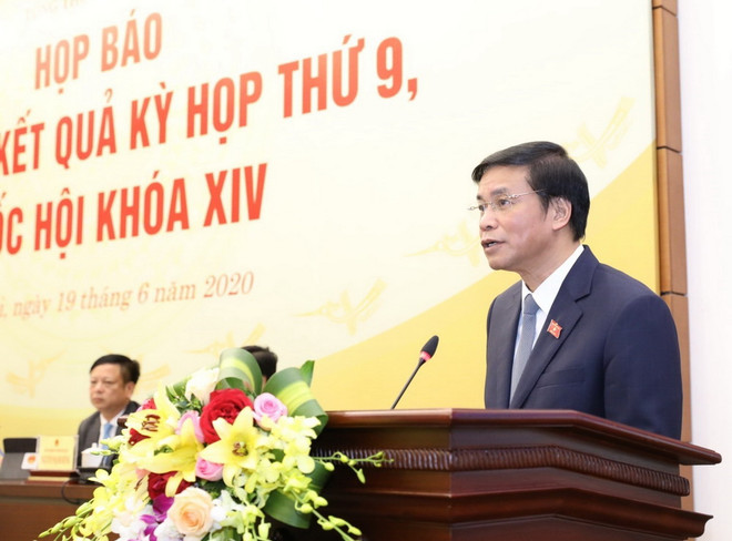 Lấy ý kiến đại biểu về việc tiếp tục hình thức họp Quốc hội trực tuyến ảnh 1