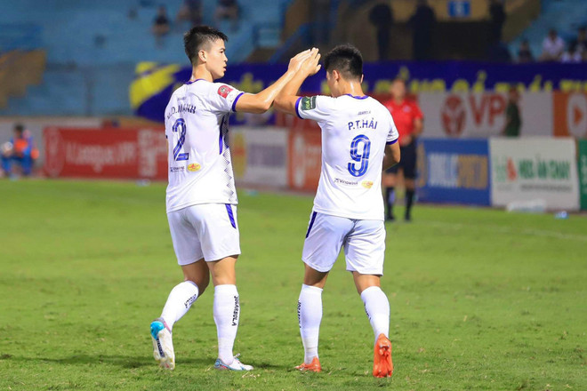Tuấn Hải lập siêu phẩm giúp Hà Nội tạm chiếm ngôi đầu V-League 2023 ảnh 1