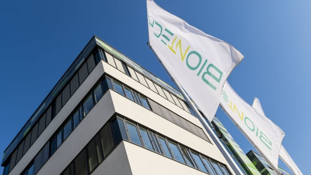 BioNTech phát triển vaccine ngừa sốt rét bằng công nghệ mRNA ảnh 1