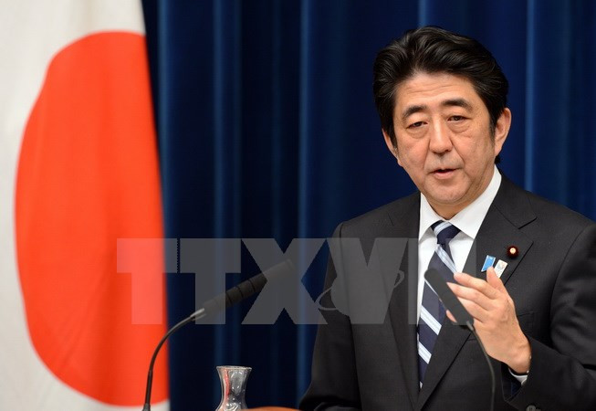 Thủ tướng Nhật Bản Shinzo Abe. (Nguồn: AFP/TTXVN) Tỷ lệ ủng hộ nội các Nhật Bản tăng mạnh, lên trên mức 60% ảnh 1