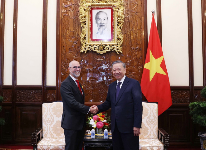 ttxvn_dai su canada 1.jpg