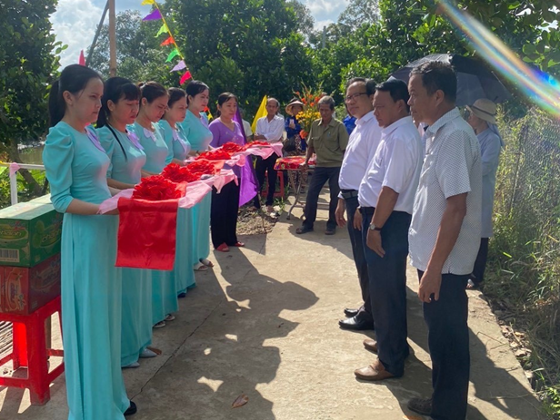 Tân Hiệp Phát khánh thành cây cầu thứ 7, hỗ trợ người dân Tiền Giang ảnh 1