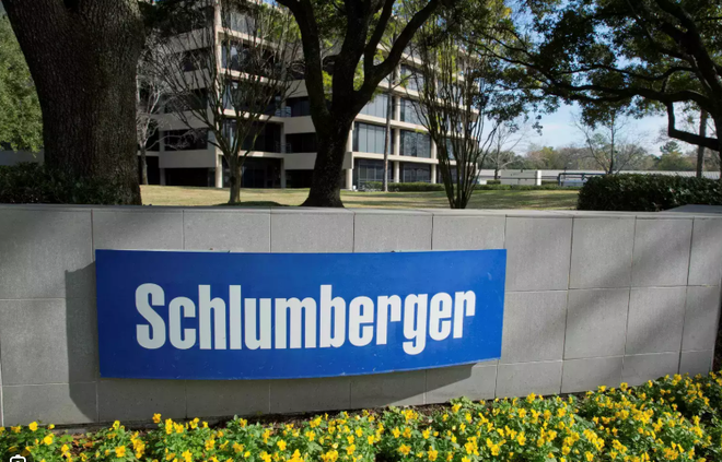 Công ty dịch vụ dầu mỏ Schlumberger chấm dứt kinh doanh ở Nga ảnh 1