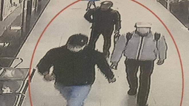 Đã bắt được 3 đối tượng trói chủ nhà, cướp điện thoại ở Linh Đàm ảnh 1