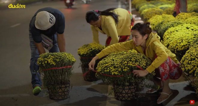 Hoa hậu Thùy Tiên bất ngờ nhận giải thưởng quốc tế tại Singapore ảnh 4