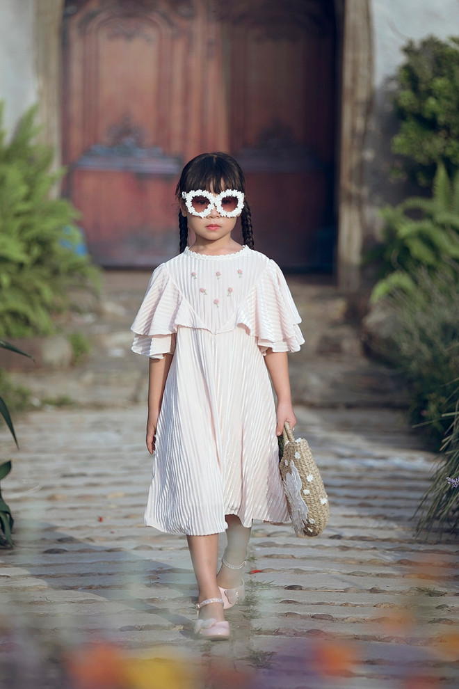 Tuần lễ thời trang trẻ em lần thứ 6 sẽ diễn ra ngoài biển ảnh 7