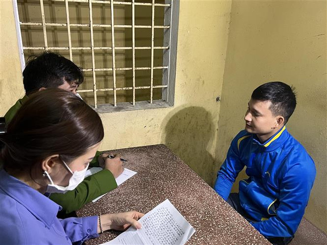 Thanh Hóa: Khởi tố chủ cửa hàng quần áo về tội làm nhục người khác ảnh 1