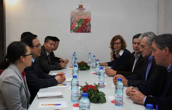 Đoàn Việt Nam dự Đại hội lần thứ 20 Đảng Cộng sản Bồ Đào Nha ảnh 2