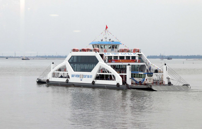 Phà BayView Cát Bà. (Ảnh: Hoàng Ngọc/TTXVN) ttxvn-pha cat ba.jpg